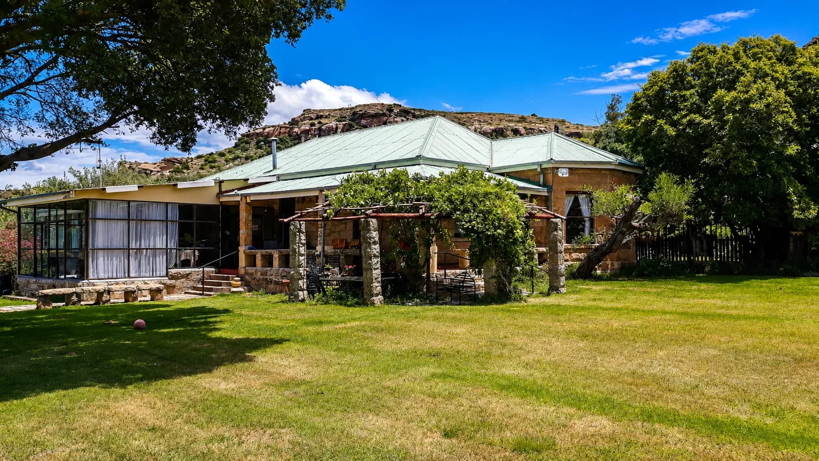 Nebo Mountain Lodge