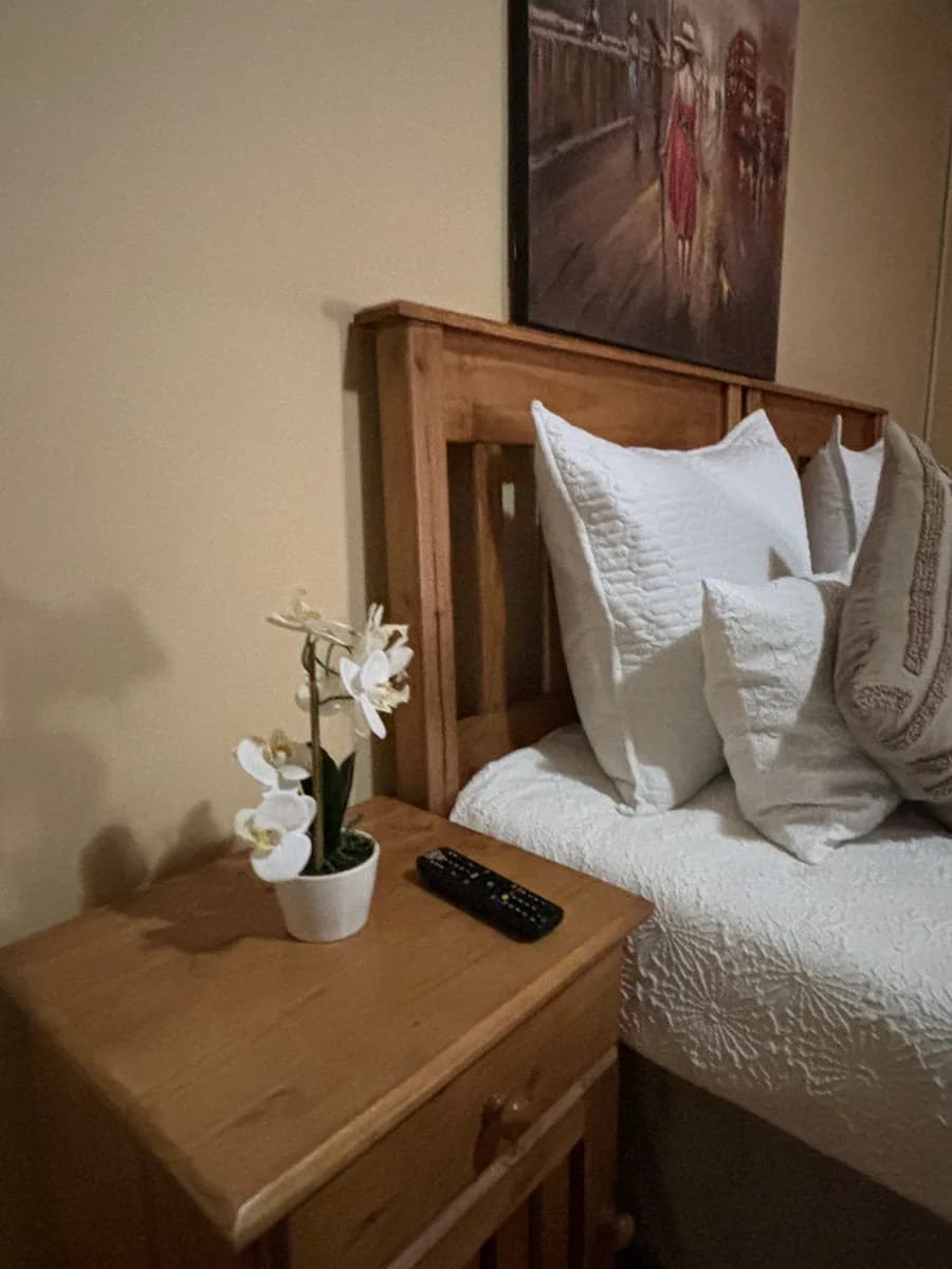 Emzini Guesthouse