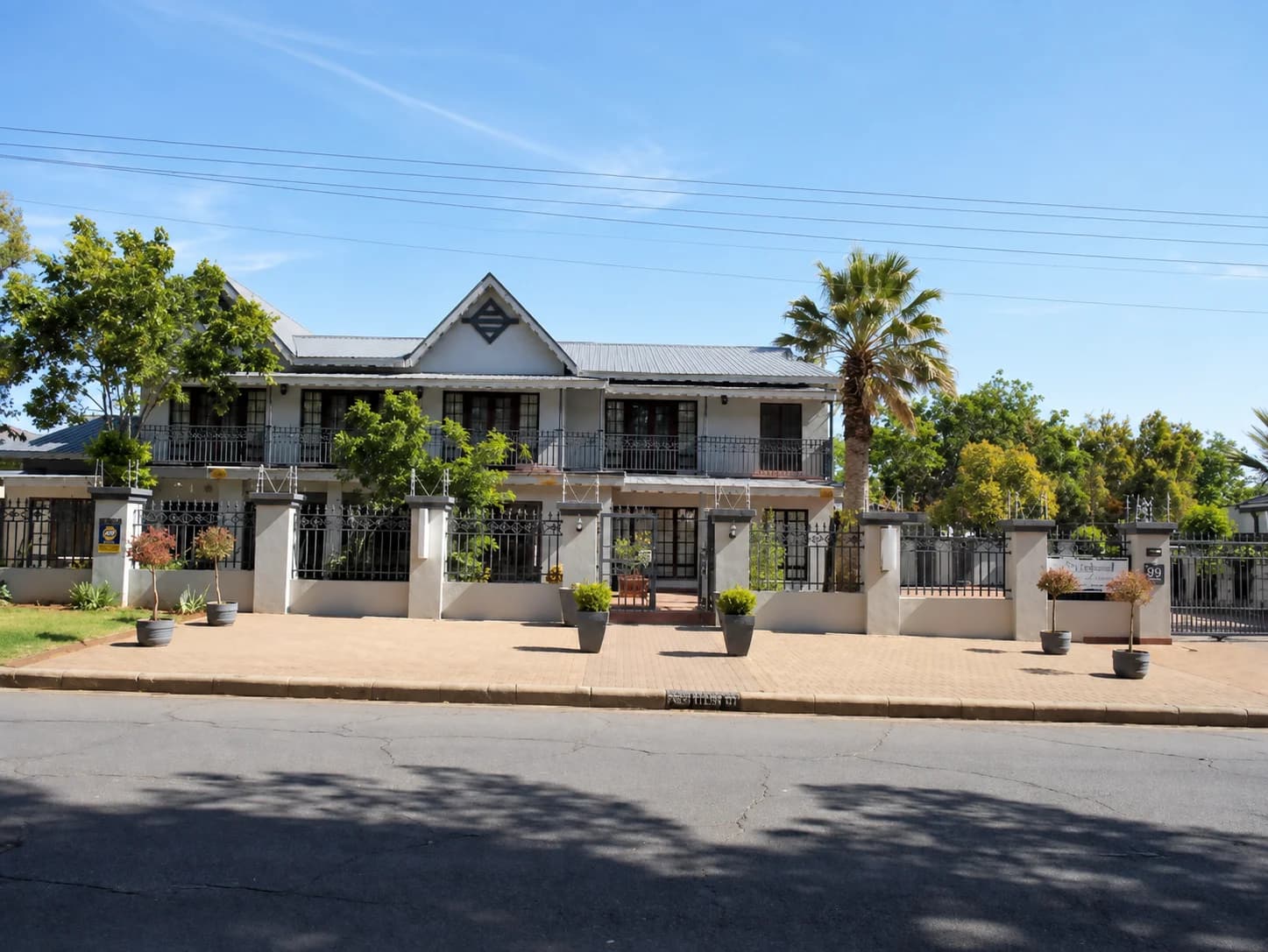 Oakwood Lodge