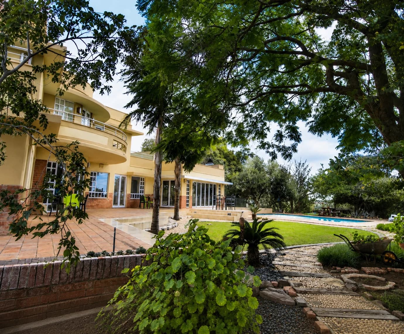 Impa-Lala Country Estate
