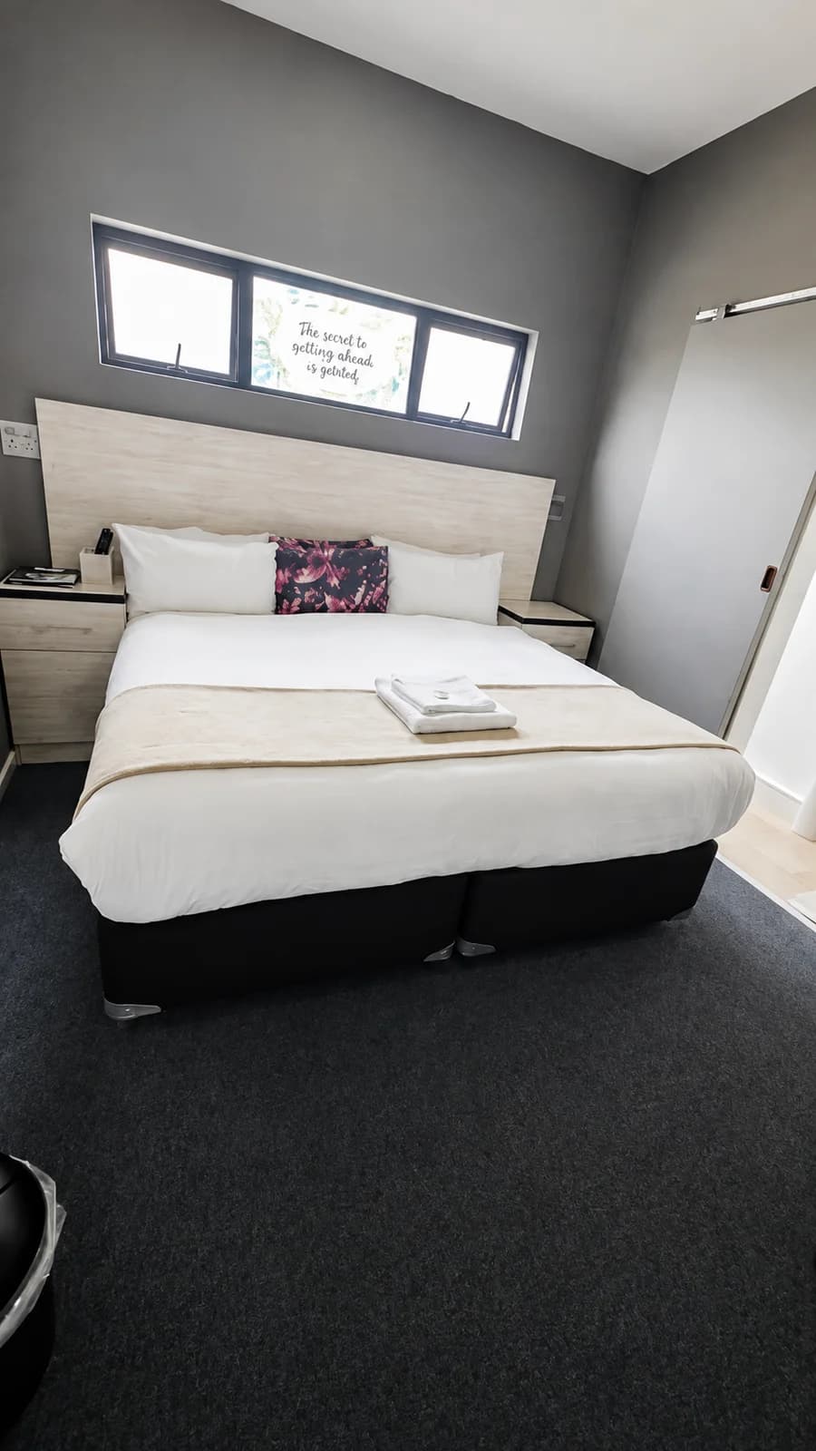 Comfort King Room