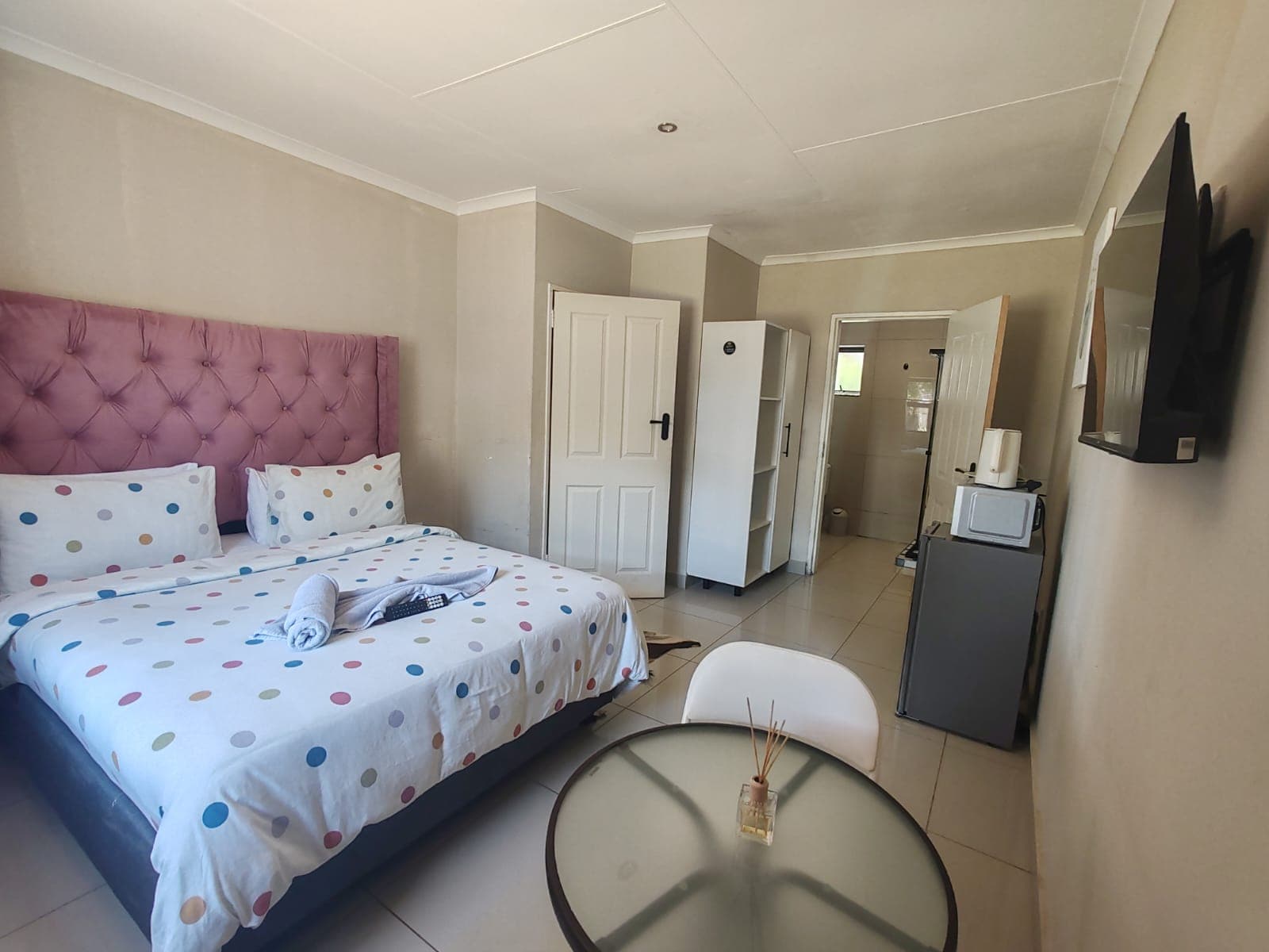 Room 12